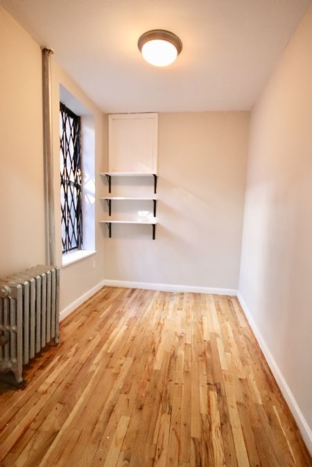 405 East 12th Street - Photo 4