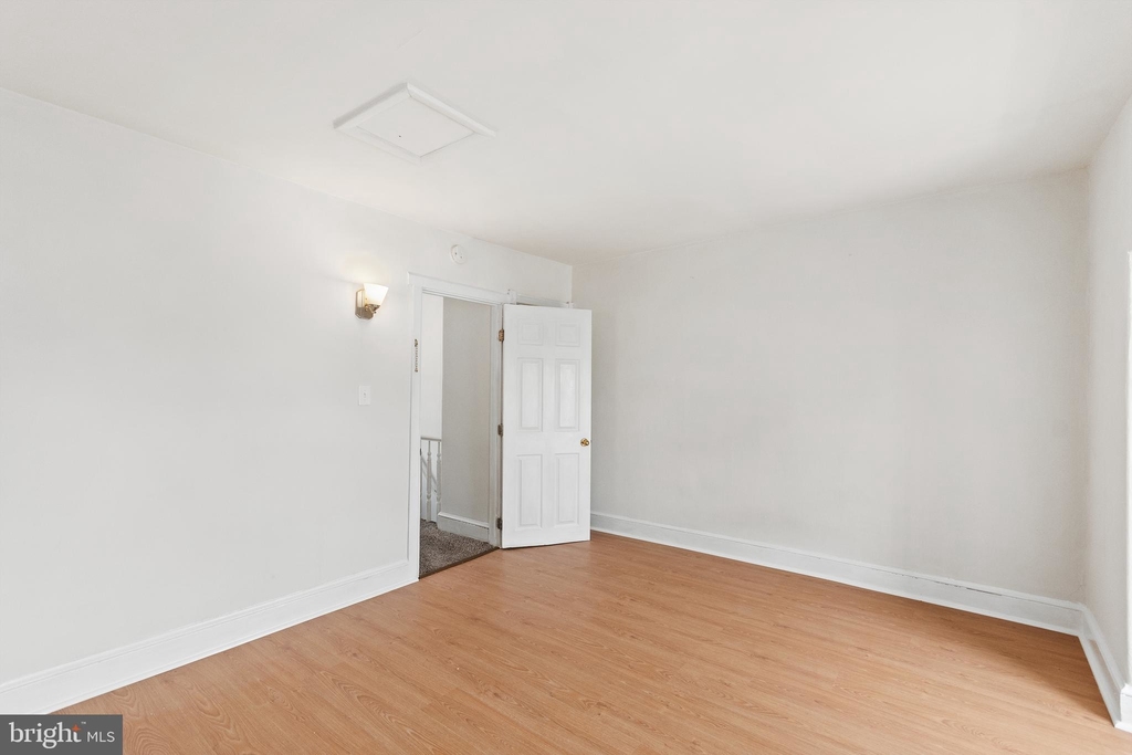 206 N Broadway - Photo 10