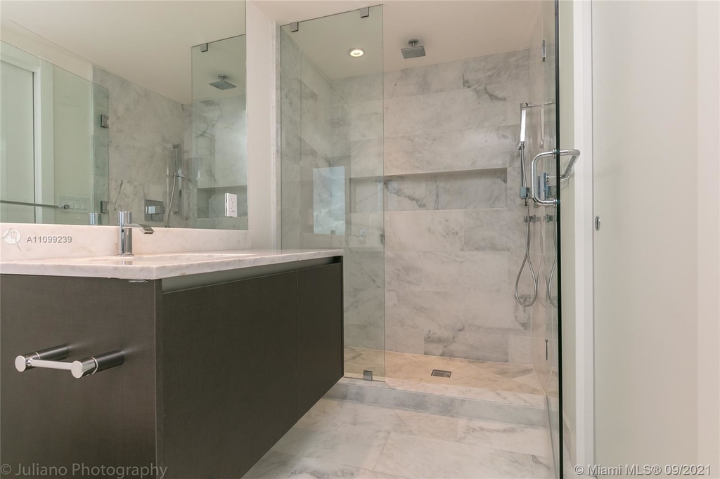 1451 Brickell Ave - Photo 25