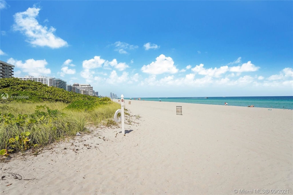 9201 Collins Ave - Photo 2