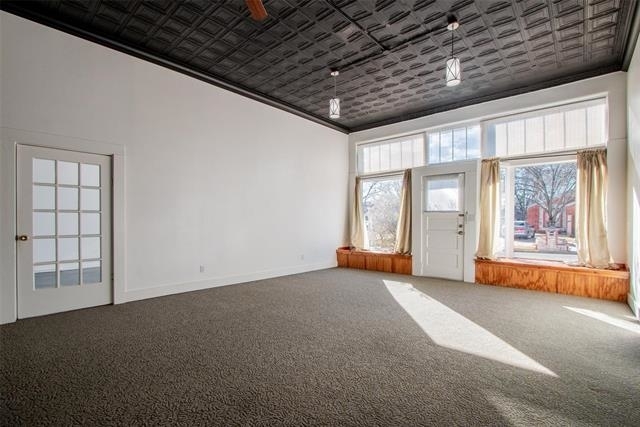 1018 W Shaw Street - Photo 18