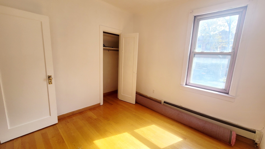 1583 Bay Ridge Parkway - Photo 6