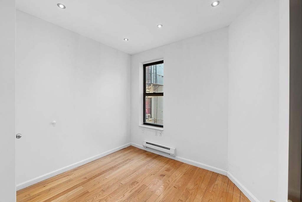 4 West 108th Street - Photo 1