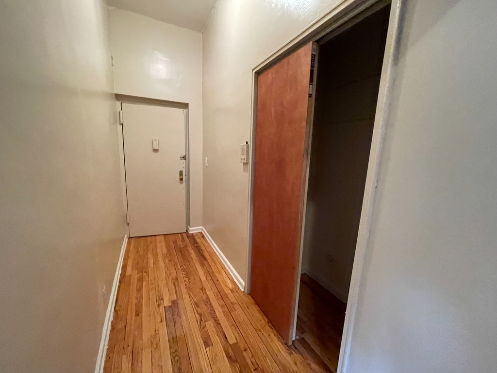 52 St Nicholas Avenue - Photo 5