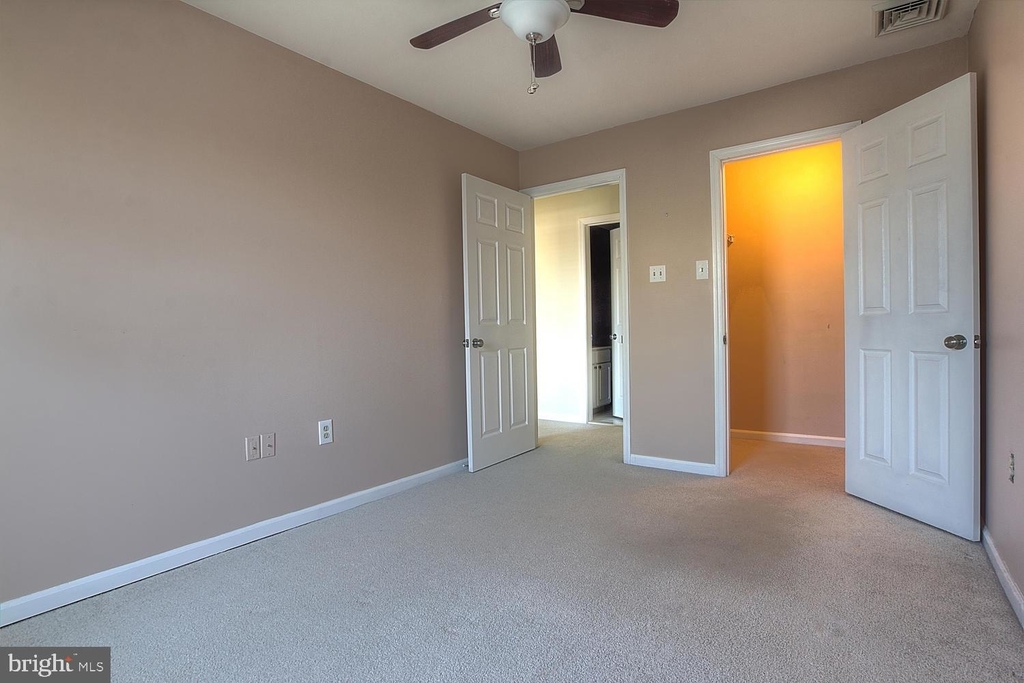 535 Williamsburg Way - Photo 28