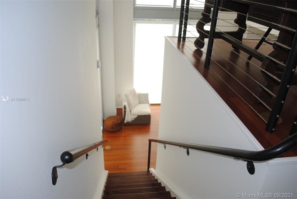 1050 Brickell Ave - Photo 9