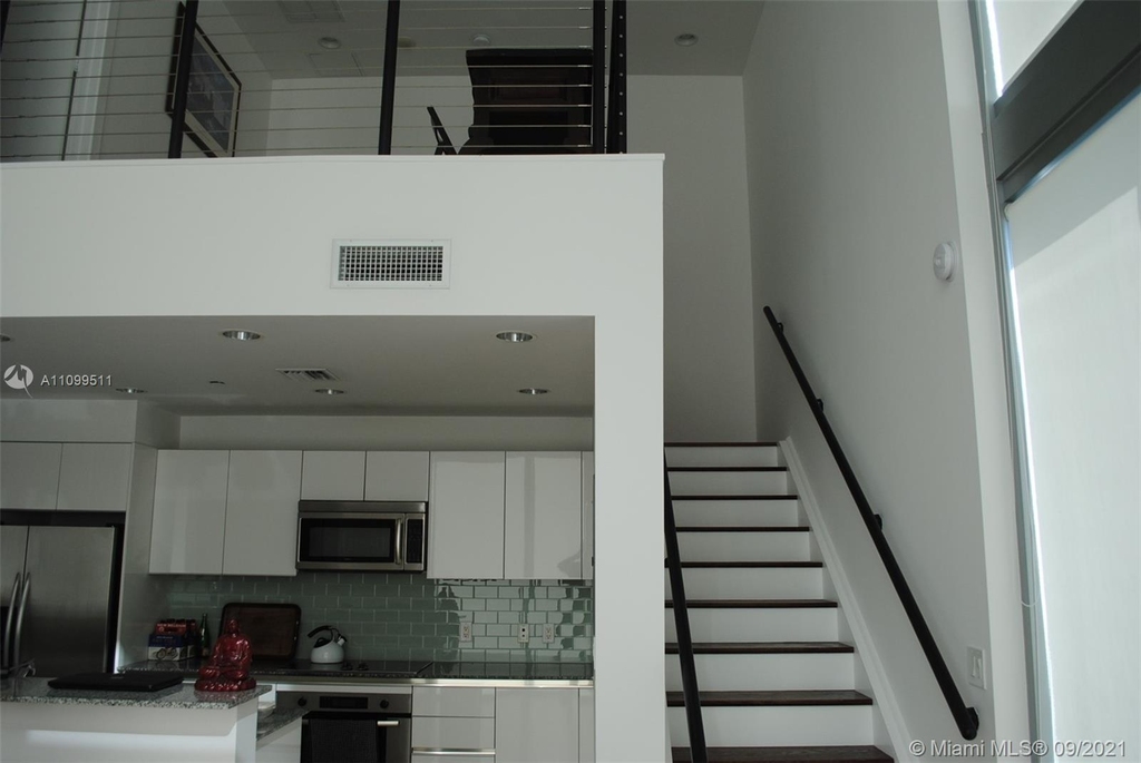 1050 Brickell Ave - Photo 8