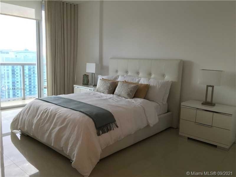 485 Brickell Ave - Photo 2