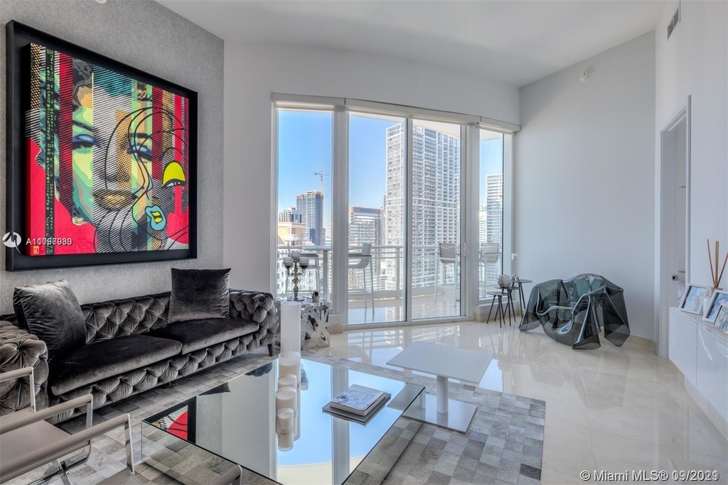 900 Brickell Key Blvd - Photo 8