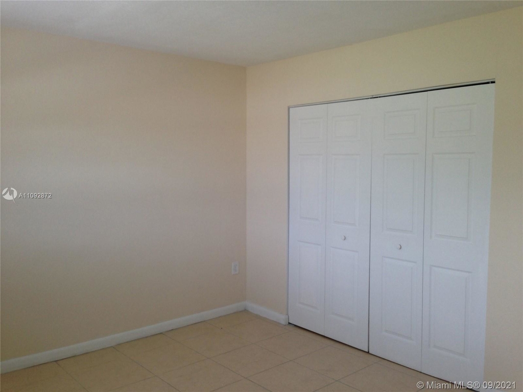 12890 Ne 8th Ave - Photo 5