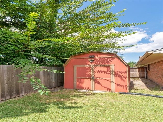 3307 Bonnie Lea Street - Photo 18