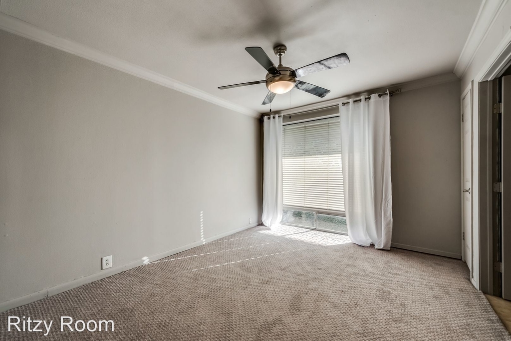 6011 Gaston Avenue - Photo 27