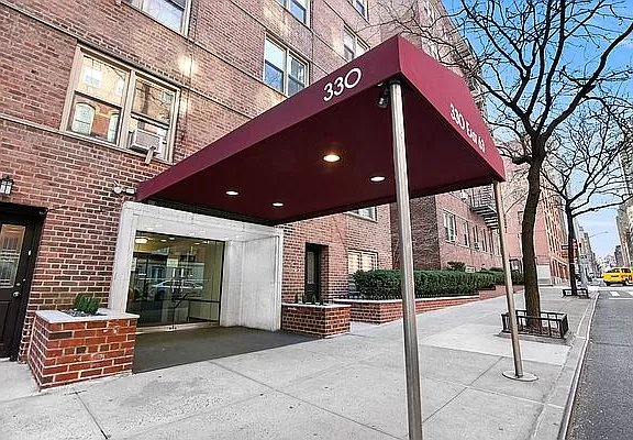 330 East 63rd Street - Photo 0