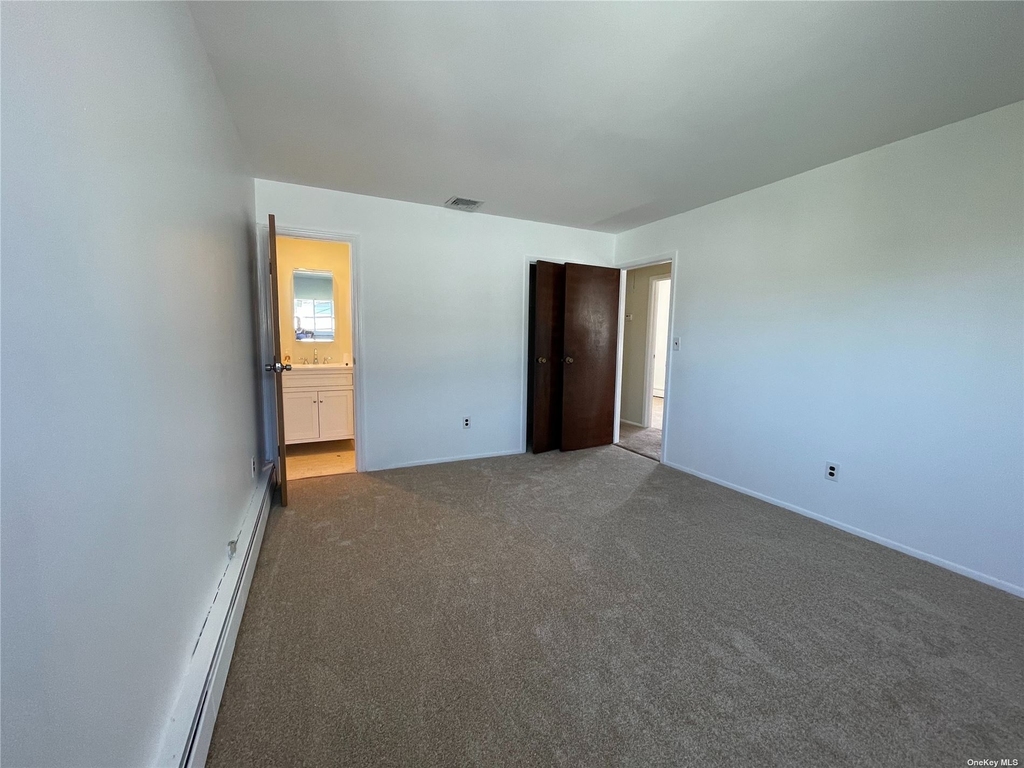 113 Maple Boulevard - Photo 5