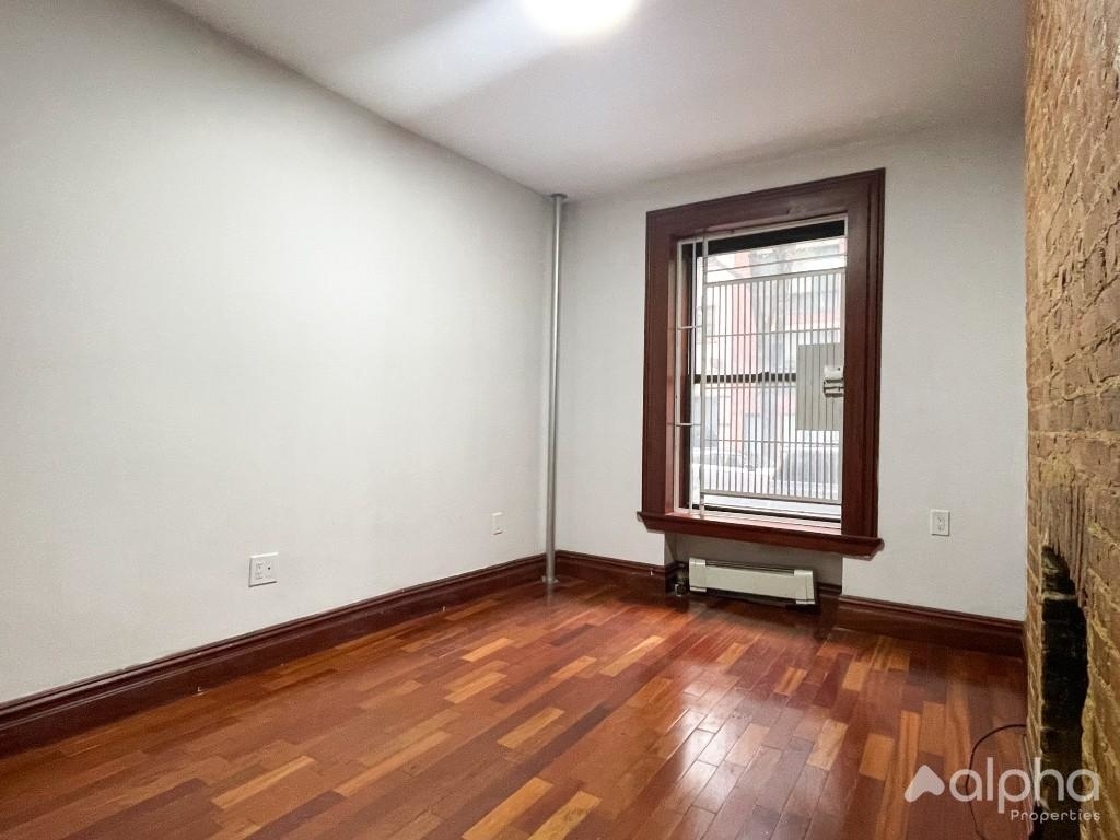 436 East 76th Street - Photo 1