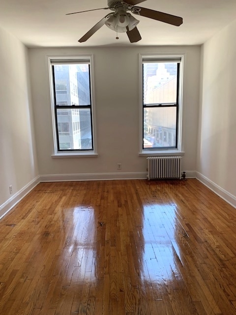 161 East 55th Street - Photo 2