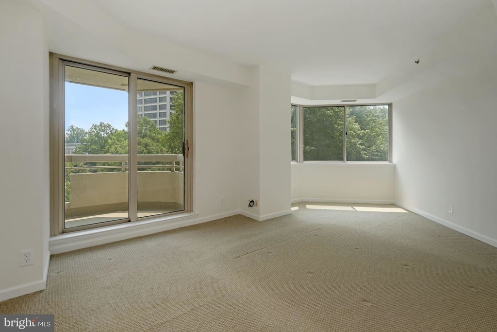 5600 Wisconsin Ave #504 - Photo 20