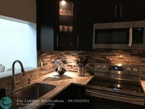 7830 Nw 33rd St - Photo 2