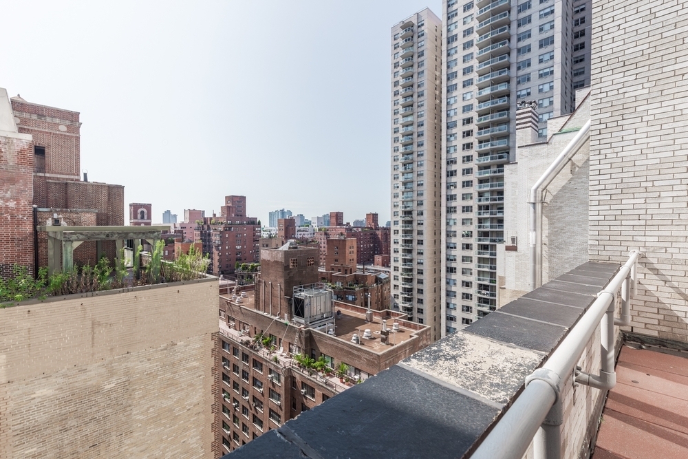 400 East 57th Street - Photo 4