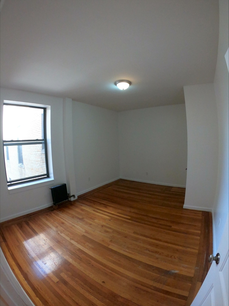 974 St Nicholas Avenue - Photo 2