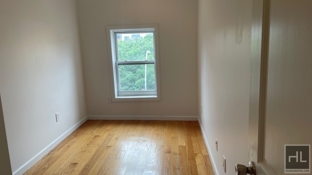 443 Franklin Avenue - Photo 16