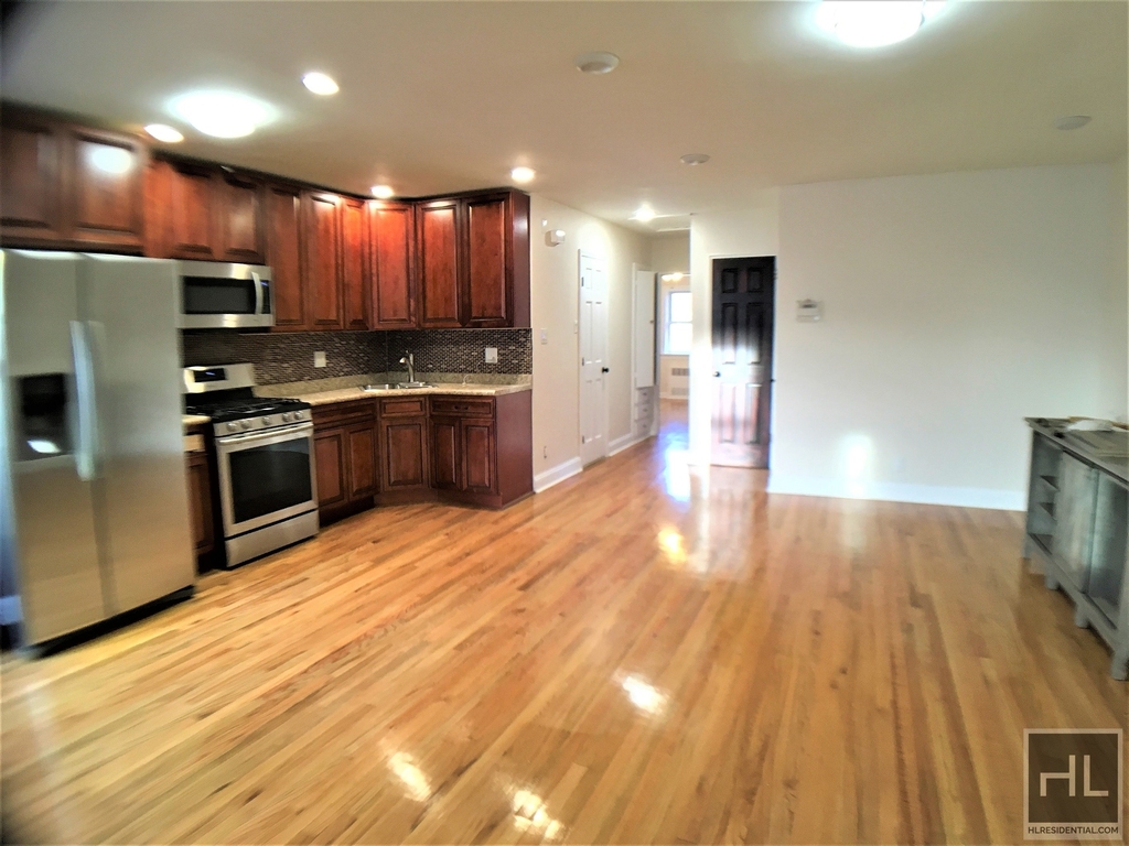 647 East 85 Street - Photo 1