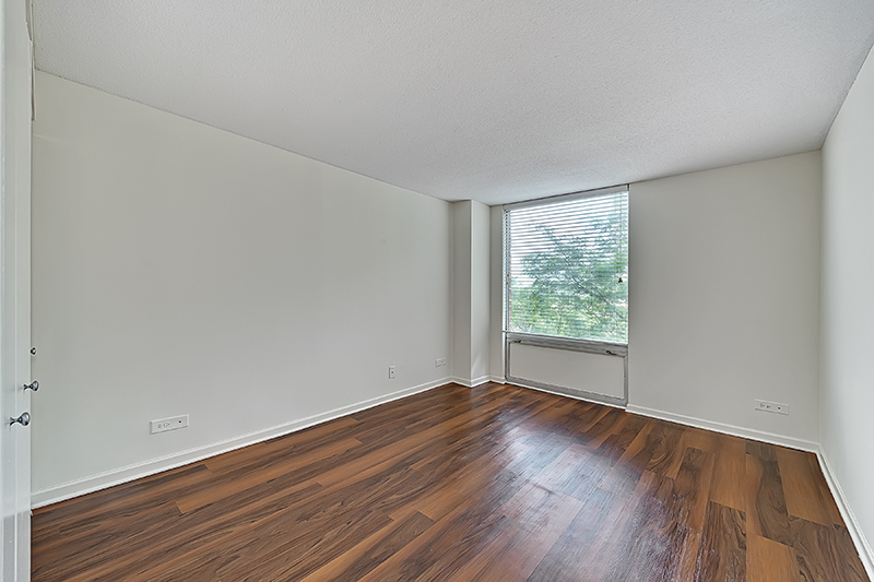 2233 South Highland Avenue - Photo 9