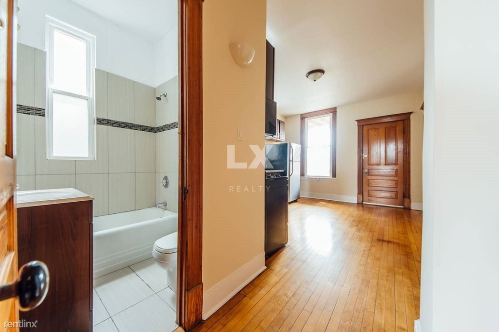 2144 W Shakespeare Ave - Photo 8