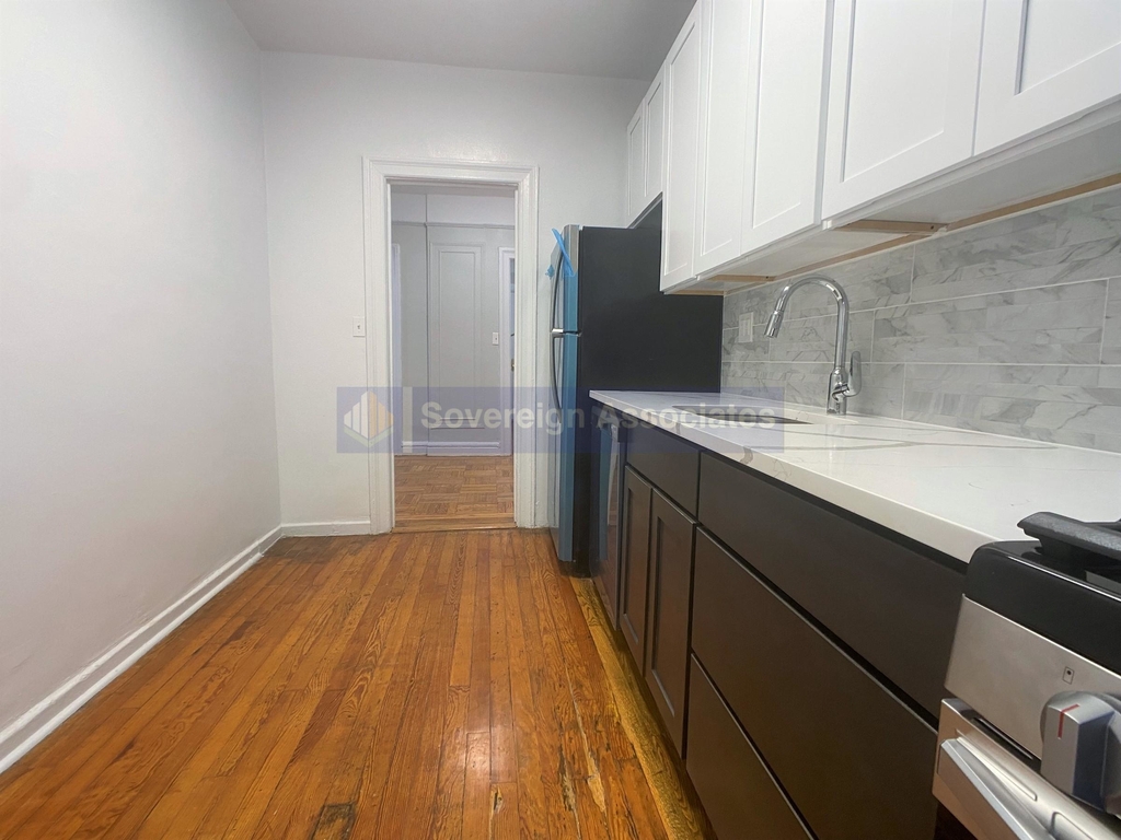 106 Pinehurst Avenue - Photo 3