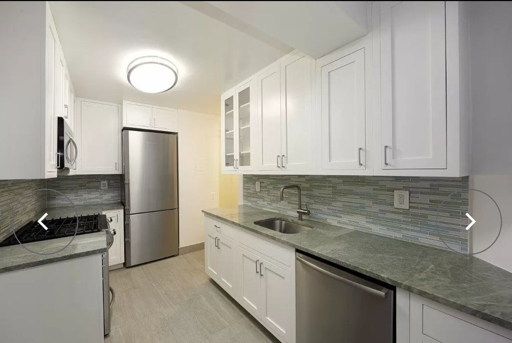 101 West 55th Street - Photo 5