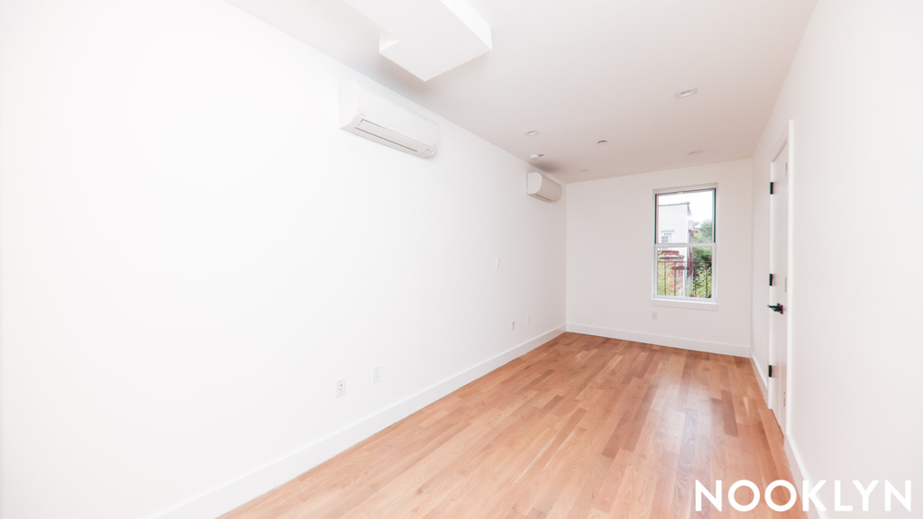 732 St Marks Ave - Unit: 31B - Photo 8