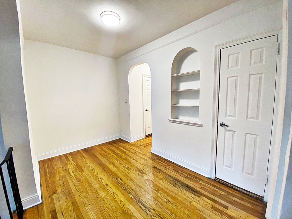 260 Ocean Parkway - Photo 7