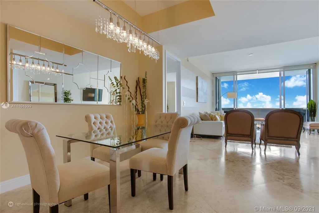 18101 Collins Ave - Photo 12