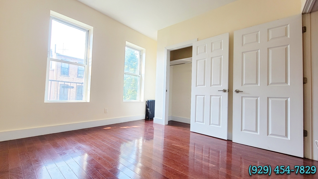 1050 Lafayette Avenue - Photo 6