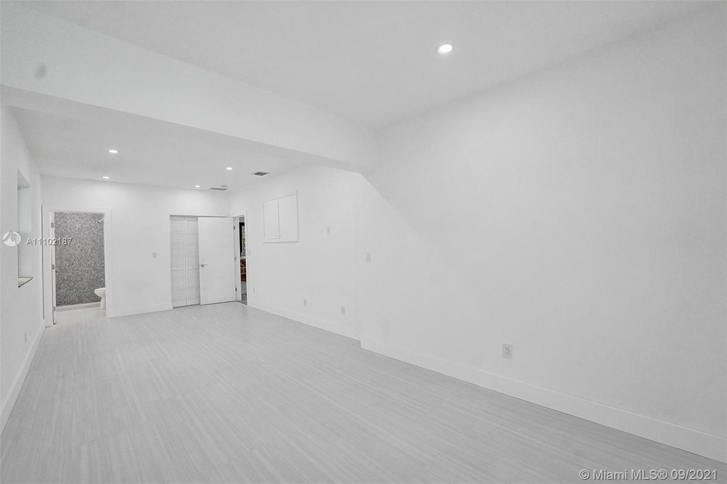 1430 Michigan Ave - Photo 20