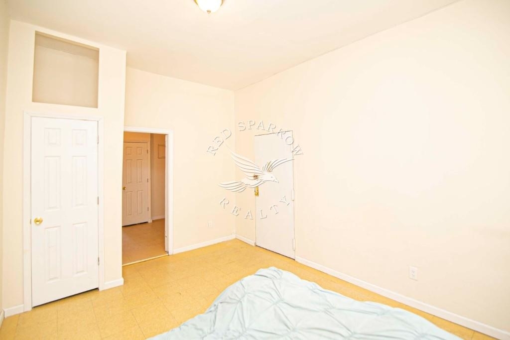 418 East 120th Street - Photo 7