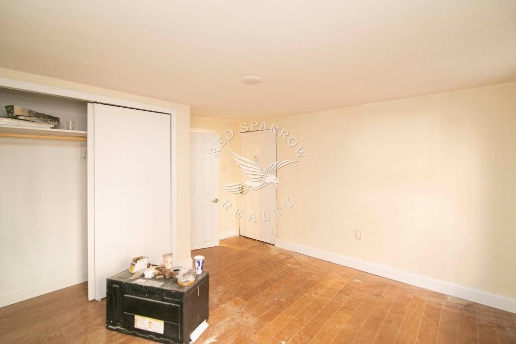 418 East 120th Street - Photo 5