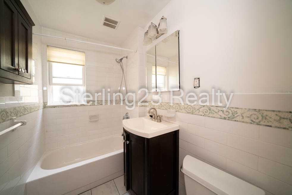 22-33 24th Street - Photo 7