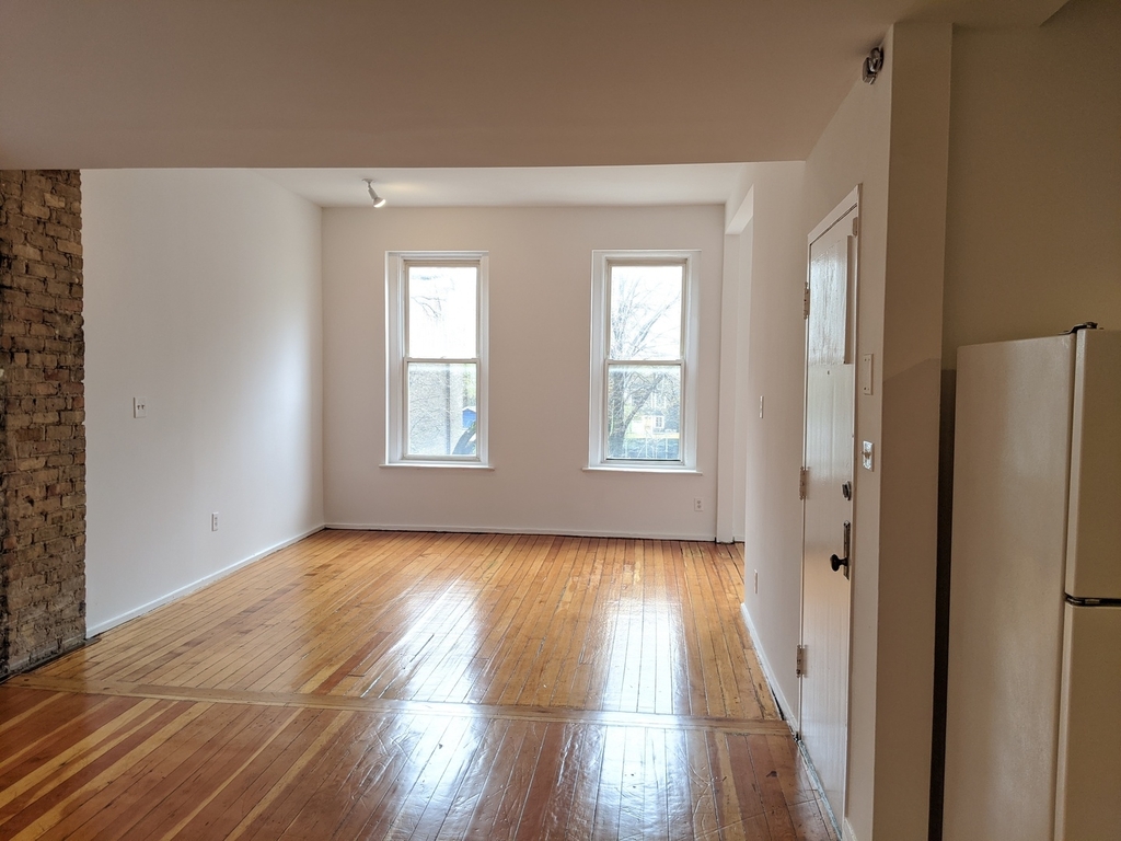 722 West 18th Street - Photo 5