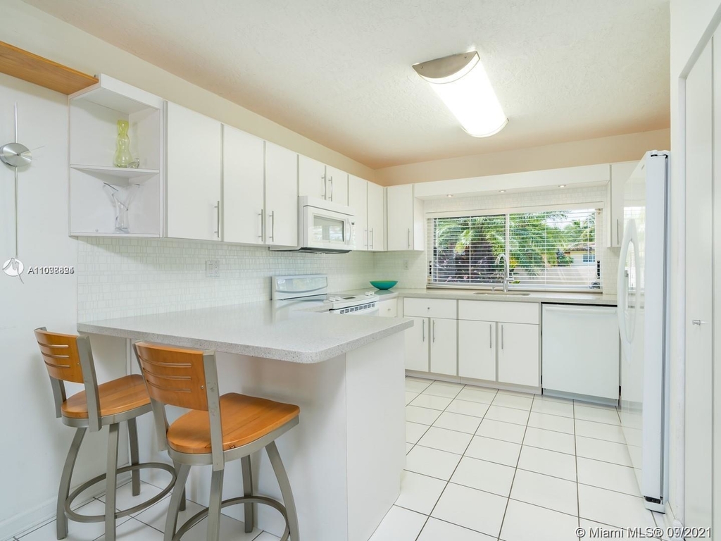 11202 Sw 134th Ln - Photo 3