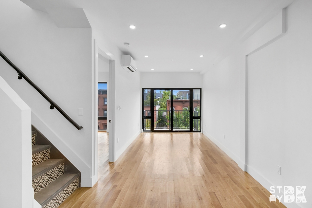 705 Lafayette Avenue - Photo 1