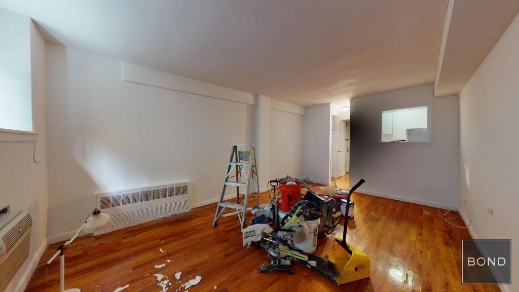 324 East 83rd Street - Photo 2