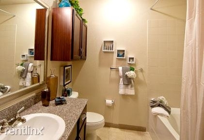 11200 Broadway St #2400 - Photo 7