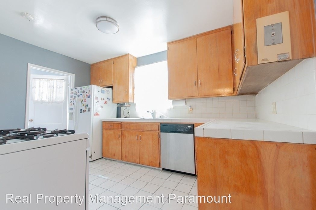 5715 Bowesfield Street - Photo 20