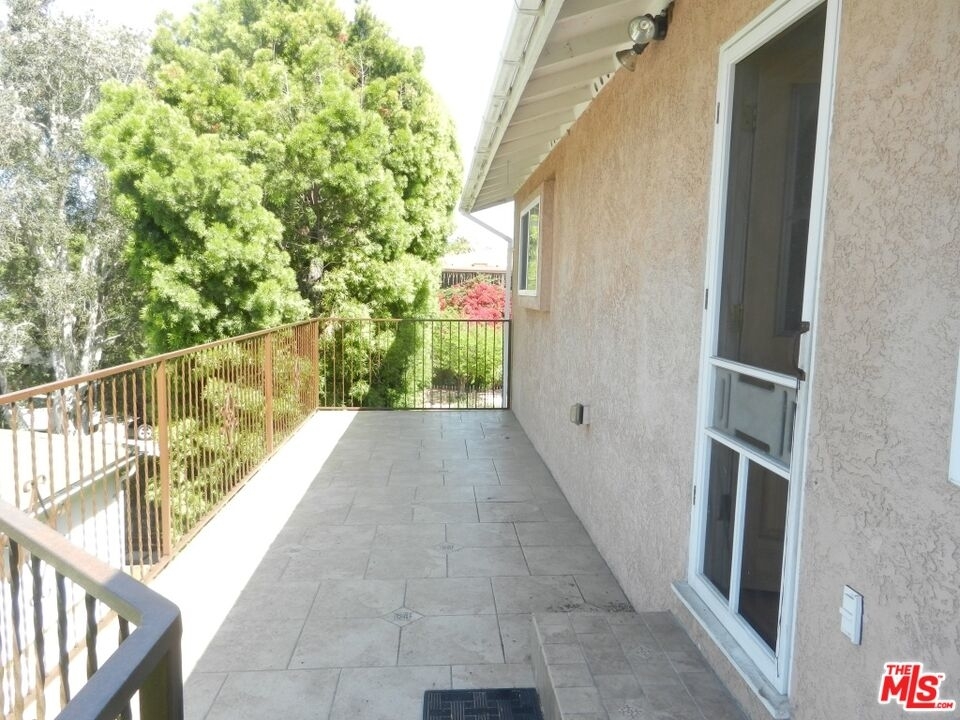 835 Palms Blvd - Photo 15