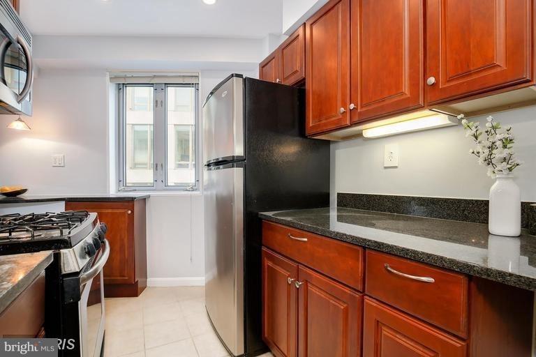 1711 Massachusetts Ave Nw #714 - Photo 8