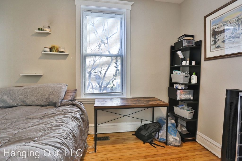 2108 N Leavitt St, #1r - Photo 8