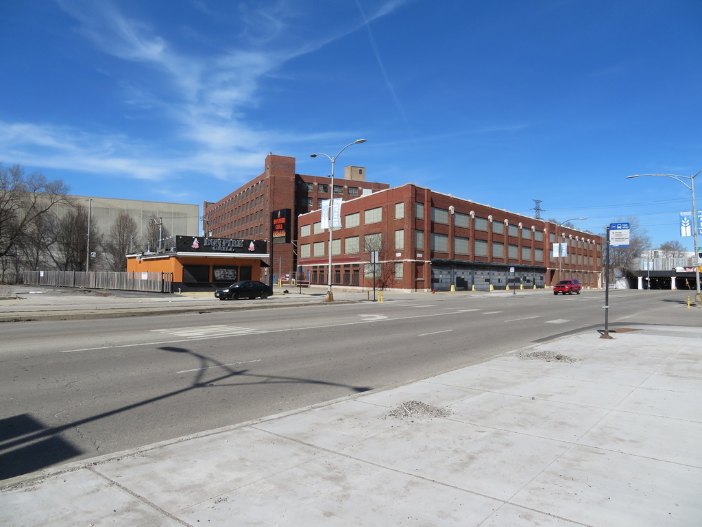 2611 West Ogden Avenue - Photo 7