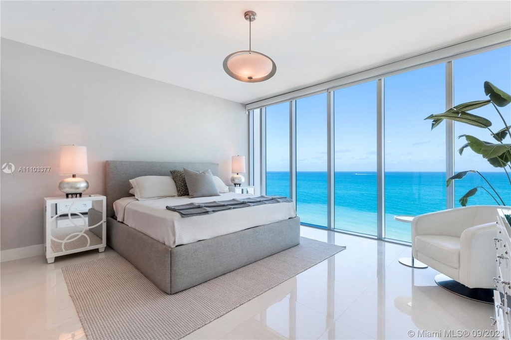 6899 Collins Ave - Photo 8