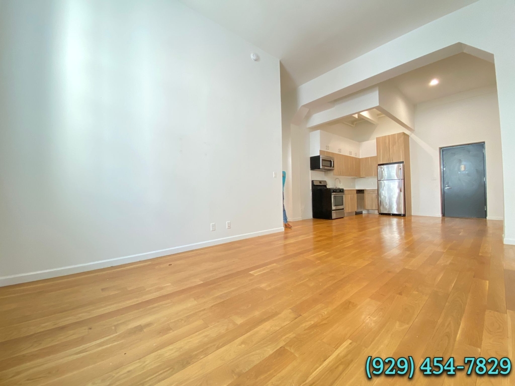 618 Bushwick Avenue - Photo 2